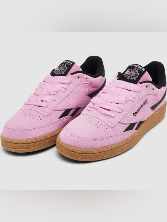 Reebok Shoes - Reebok Pink Club C Revenge Kids size 5/ Woman’s size 7 Sneakers | NWT